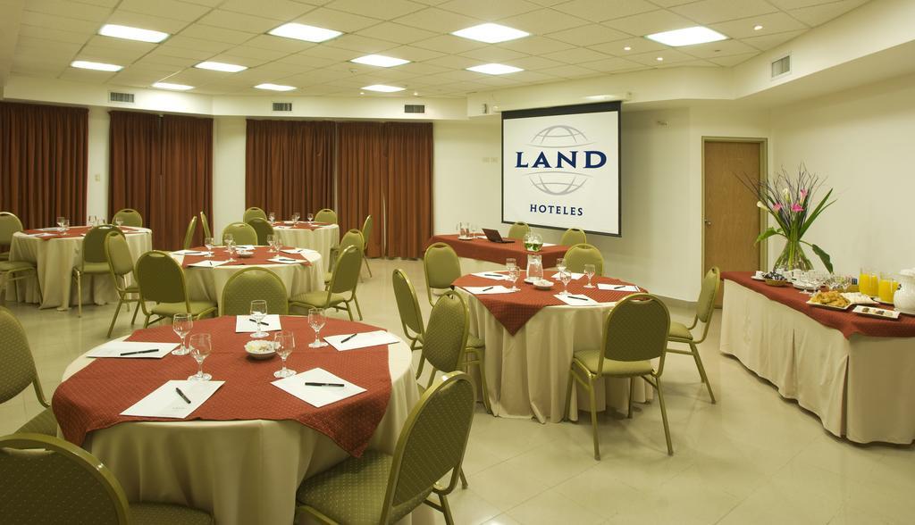 Hotel Land Express Neuquén Zewnętrze zdjęcie