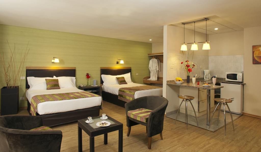 Hotel Land Express Neuquén Zewnętrze zdjęcie